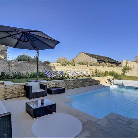 Villa de 6 chambres avec piscine privee terrasse amenagee et wifi a Amponville Esterno foto