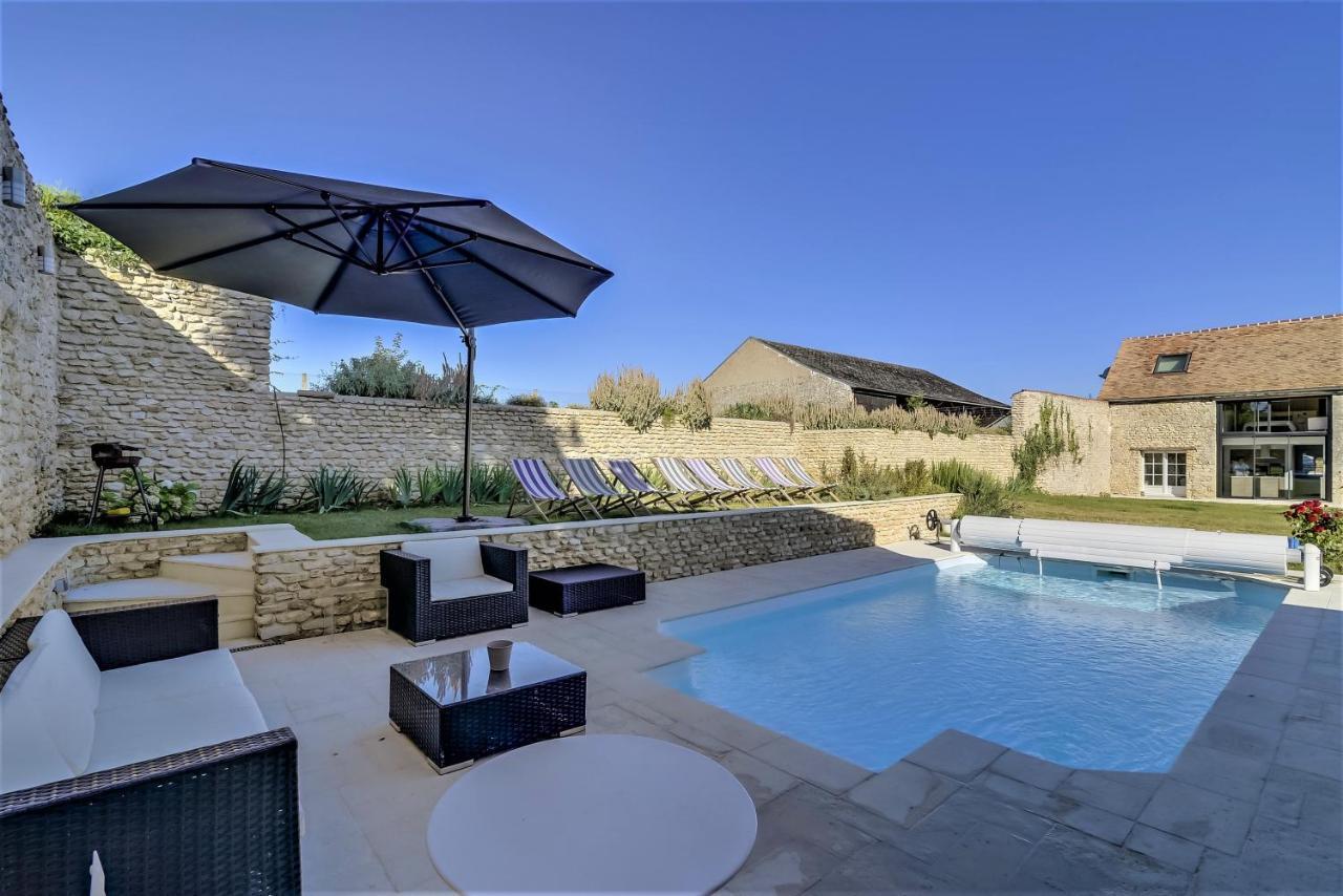 Villa de 6 chambres avec piscine privee terrasse amenagee et wifi a Amponville Esterno foto